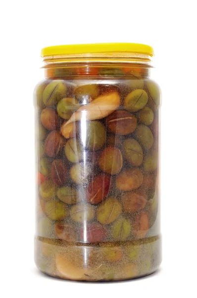 腌制的橄榄罐头 — 图库照片