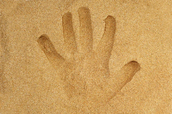 Αποτύπωμα Παλάμης Στην Άμμο Της Παραλίας — Φωτογραφία Αρχείου