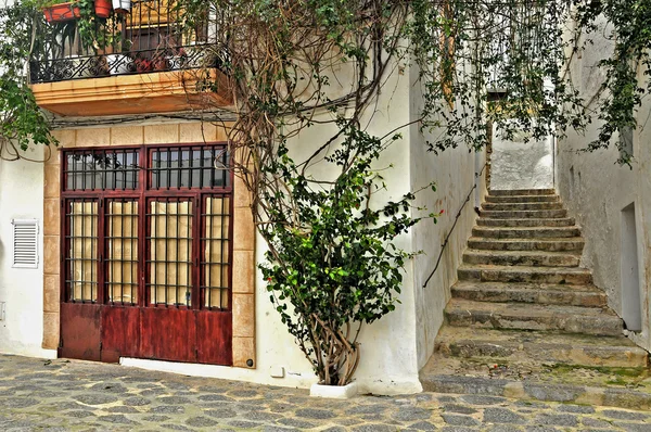 Een straat van oude stad van ibiza, Mallorca, Spanje — Stockfoto