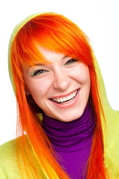 Boldog, mosolygós vörös haj nő egészséges fogak — Stock Fotó