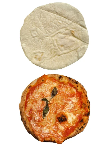 制作意大利比萨饼玛格丽塔 玛格丽塔 与番茄和马苏里拉奶酪 — 图库照片