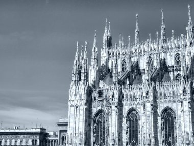 Duomo di milano, milan Gotik katedral kilise - yüksek dinamik aralık hdr - siyah beyaz