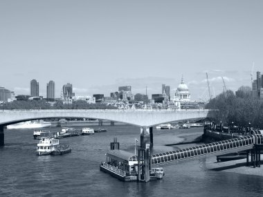 Londra 'da Thames Nehri