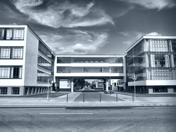 Budovu Bauhausu Dessau Poblíž Berlin Německo Vysokým Dynamickým Rozsahem Hdr — Stock fotografie