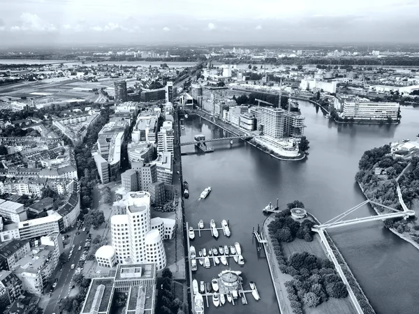 Mediahafen 海港在杜塞尔多夫 高动态范围 Hdr 黑色和白色的视图 — 图库照片