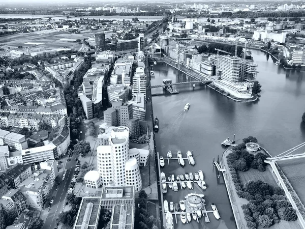 Zobacz Port Mediahafen Düsseldorf Niemcy Wysoki Zakres Dynamiki Hdr Czarno — Zdjęcie stockowe