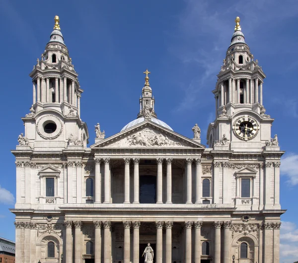 Paul Katedralen London Storbritannien Rätlinjiga Framifrån — Stockfoto