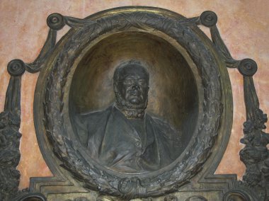 Cavour Anıtı