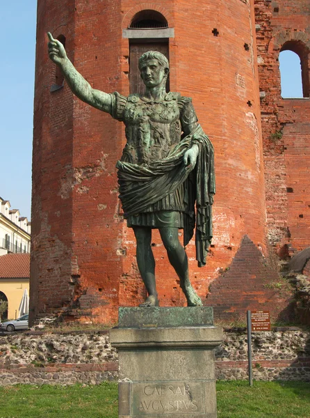 Statue de César Auguste — Photo