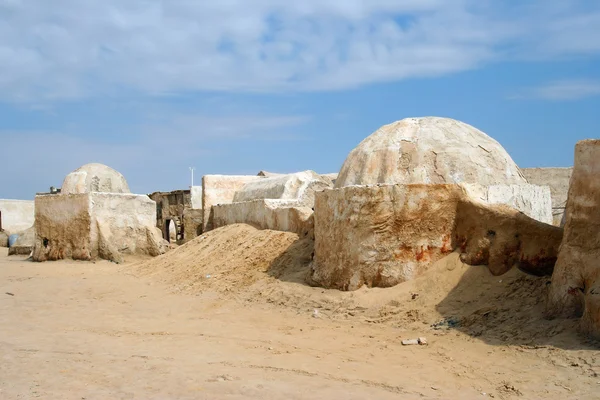 Abandoned decorations from Star Wars movie, Sahara desert, Tunisia — Stock Photo, Image