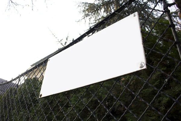 Nazwa ulicy transparent — Zdjęcie stockowe