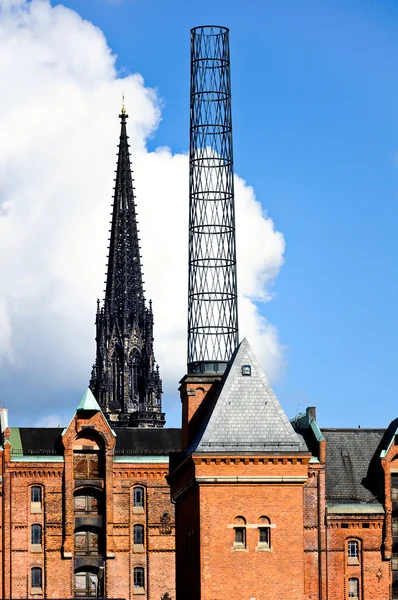 Którze Magazyn Hamburgu Kościoła Nikolai Starej Stacji Ogrzewanie — Zdjęcie stockowe