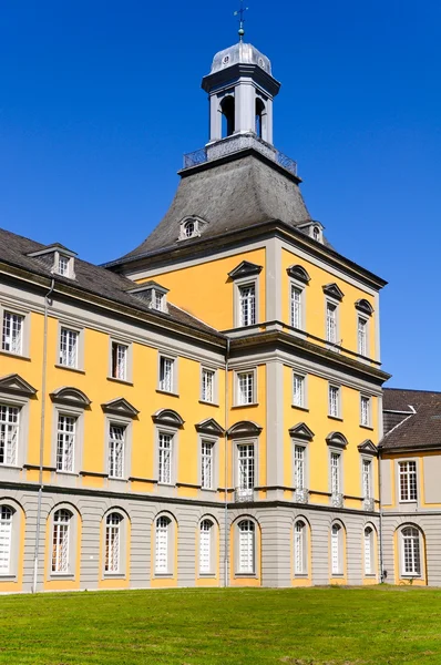 Μια Λεπτομέρεια Από Πανεπιστήμιο Της Βόννης Στη Γερμανία — Φωτογραφία Αρχείου