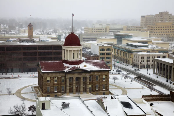 Snöstorm av old state capitol- — Stockfoto