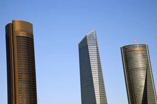 Cuatro torres üzleti terület — Stock Fotó