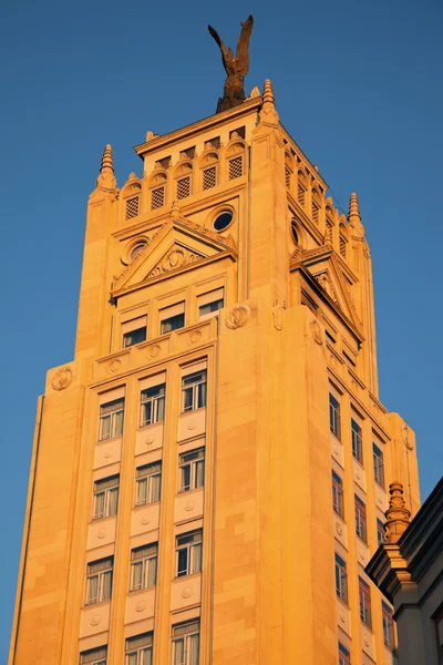 Historisk byggnad i madrid — Stockfoto
