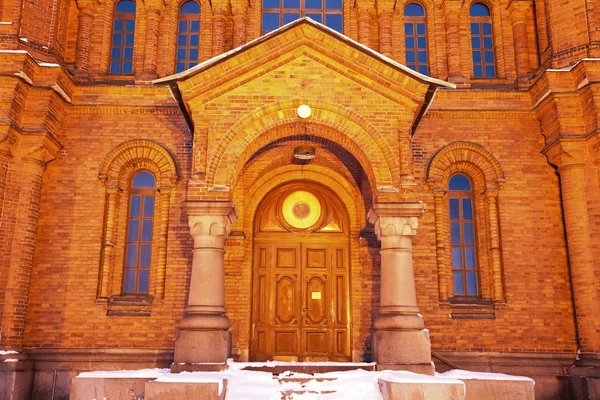 乌斯别斯基大教堂在赫尔辛基的大门 — 图库照片