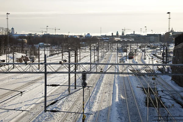 铁路轨道在市中心赫尔辛基 — 图库照片