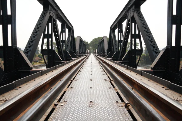金属铁路桥梁 — 图库照片