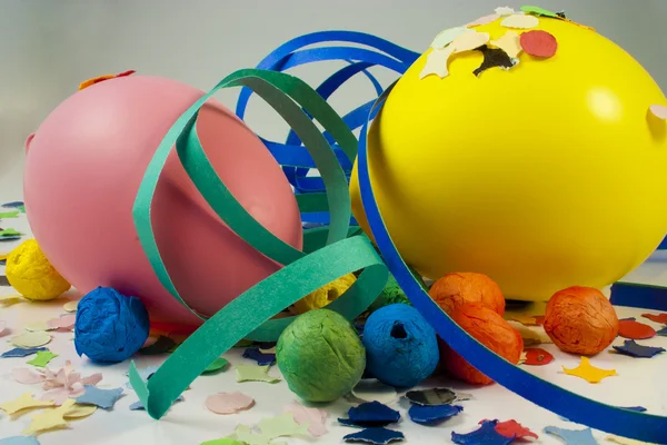 气球和彩带 — 图库照片