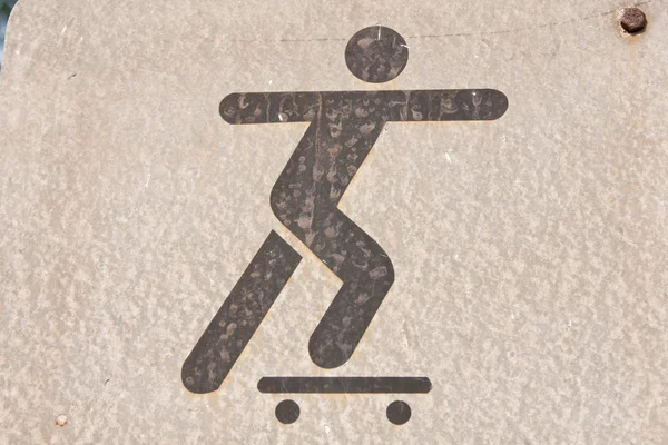 Символ, який грає в скейтбординг . — стокове фото