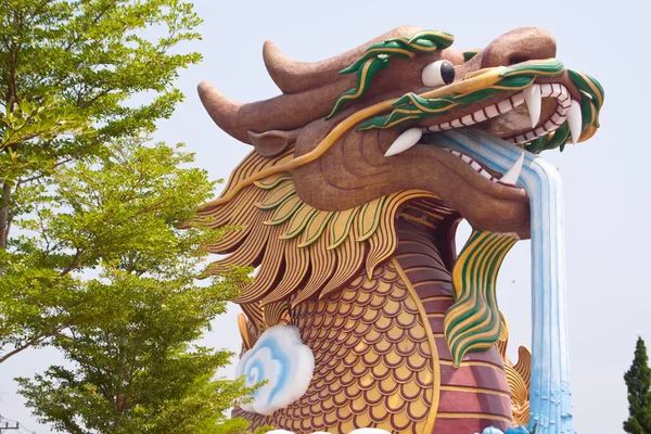 Dragon Monument. — Stock Photo, Image