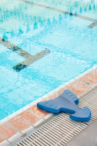 Imparare a nuotare attrezzature . — Foto Stock