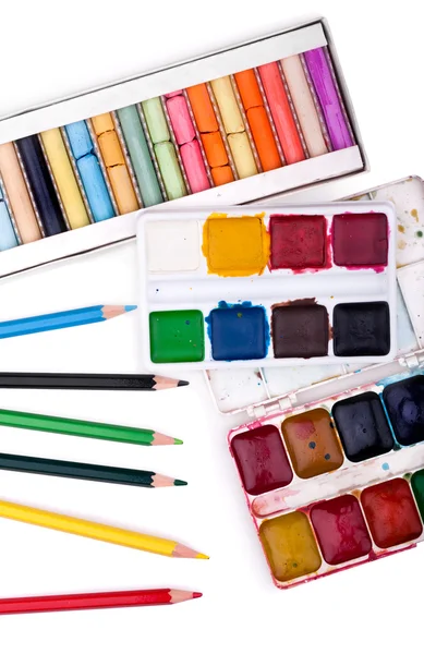 Skolmaterial Akvarell Blyerts Och Pastellfärger Isolerad Vit Bakgrund — Stockfoto