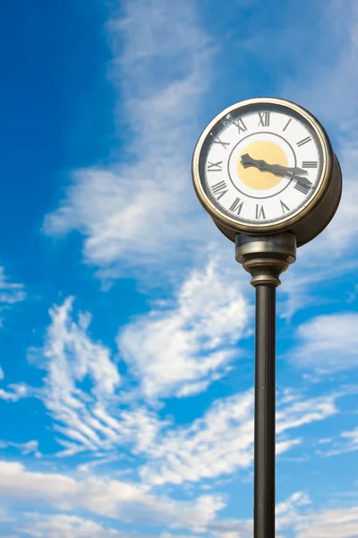 Street Clock Afternoon Blue Sky — Stock Photo, Image