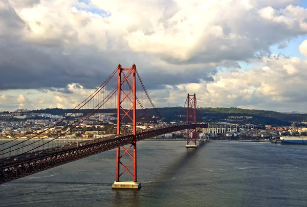 Πορτογαλία Λισαβόνα Γέφυρα Στις Απριλίου Αρχιτεκτονική — Φωτογραφία Αρχείου