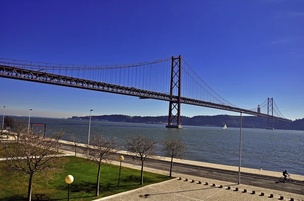 Portugalia Lizbona Most Kwiecień Architektura — Zdjęcie stockowe