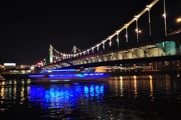 Krymský most v noci. Moskva, Rusko. — Stock fotografie
