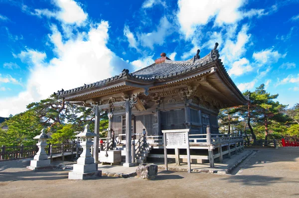 Zen Tempel Een Tuin Een Zonnige Ochtend — Stockfoto