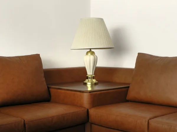 Sofá Oficina Cuero Con Lámpara Escritorio —  Fotos de Stock
