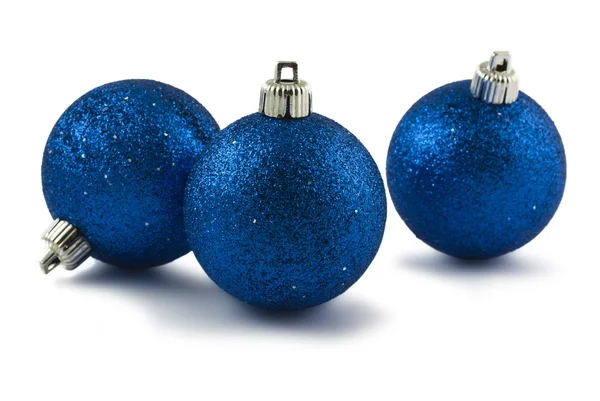 Üç blue Noel baubles — Stok fotoğraf