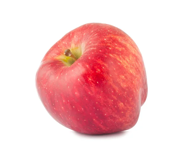 Красное спелое яблоко — стоковое фото