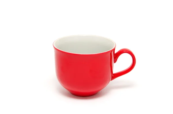 白い背景にコーヒーとお茶のための赤いカップ — ストック写真