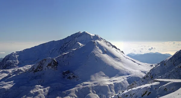 Montagna di neve — Foto Stock