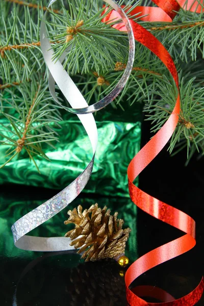 Arbre de Noël avec décorations de Noël — Photo