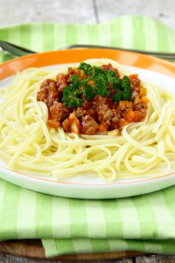 Tabakta spagetti