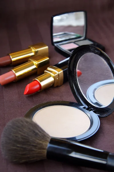 Powder cosmetics lipstick shade and brush — Stock Photo, Image