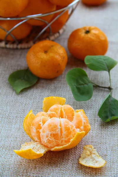 Fresh mandarin orange — Stock Photo, Image
