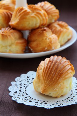 Profiterol pasta