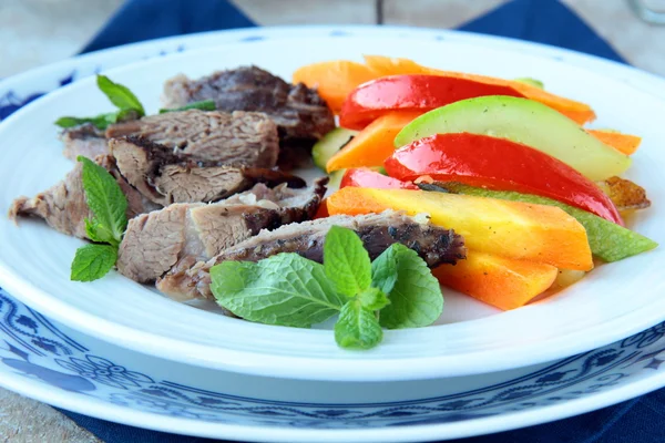 stock image Prepared meat grilled with vegetables