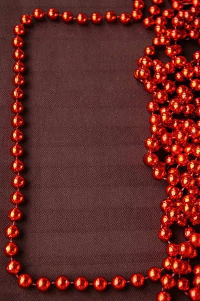Vermelho brilhante bijuteria traje — Fotografia de Stock