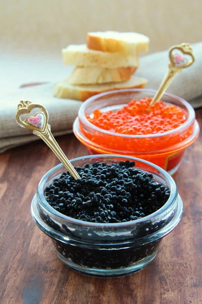 Caviar rojo y negro — Foto de Stock