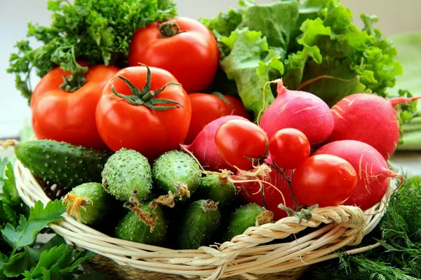 ताजे भाज्या आणि औषधे मिश्रण — स्टॉक फोटो, इमेज