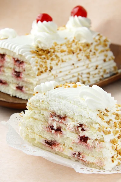 Pretty tasty piece of cake — Stock Photo, Image