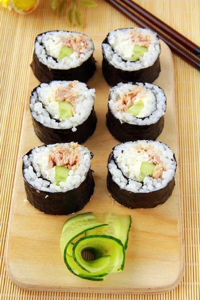 Traditional Japanese food maki rolls — Stock Photo, Image
