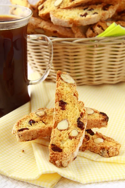 Traditional Italian biscotti cookies — Stock Photo, Image